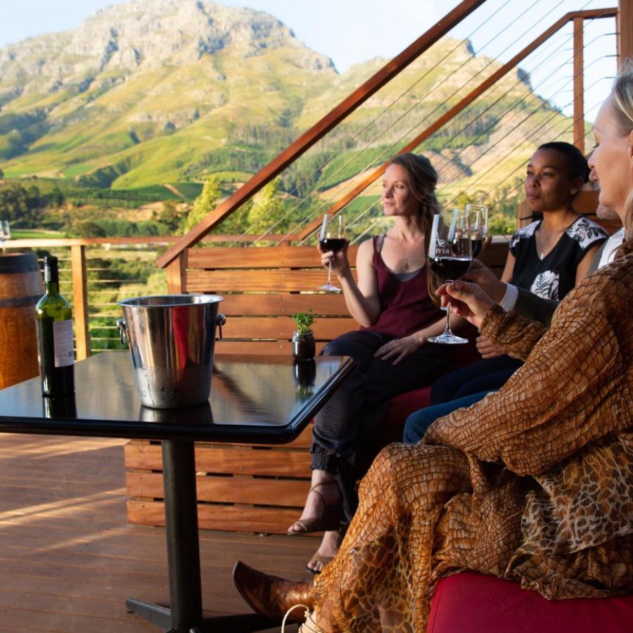 Alluvia Boutique Winery & Luxury Accommodation Stellenbosch Ngoại thất bức ảnh Wine tasting at the San Luis Obispo Vintners' Association